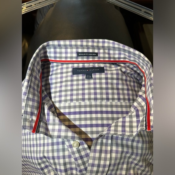 Men’s Long Sleeve Button Down Shirt - Picture 3 of 3